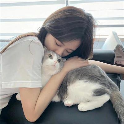 镜中秘影